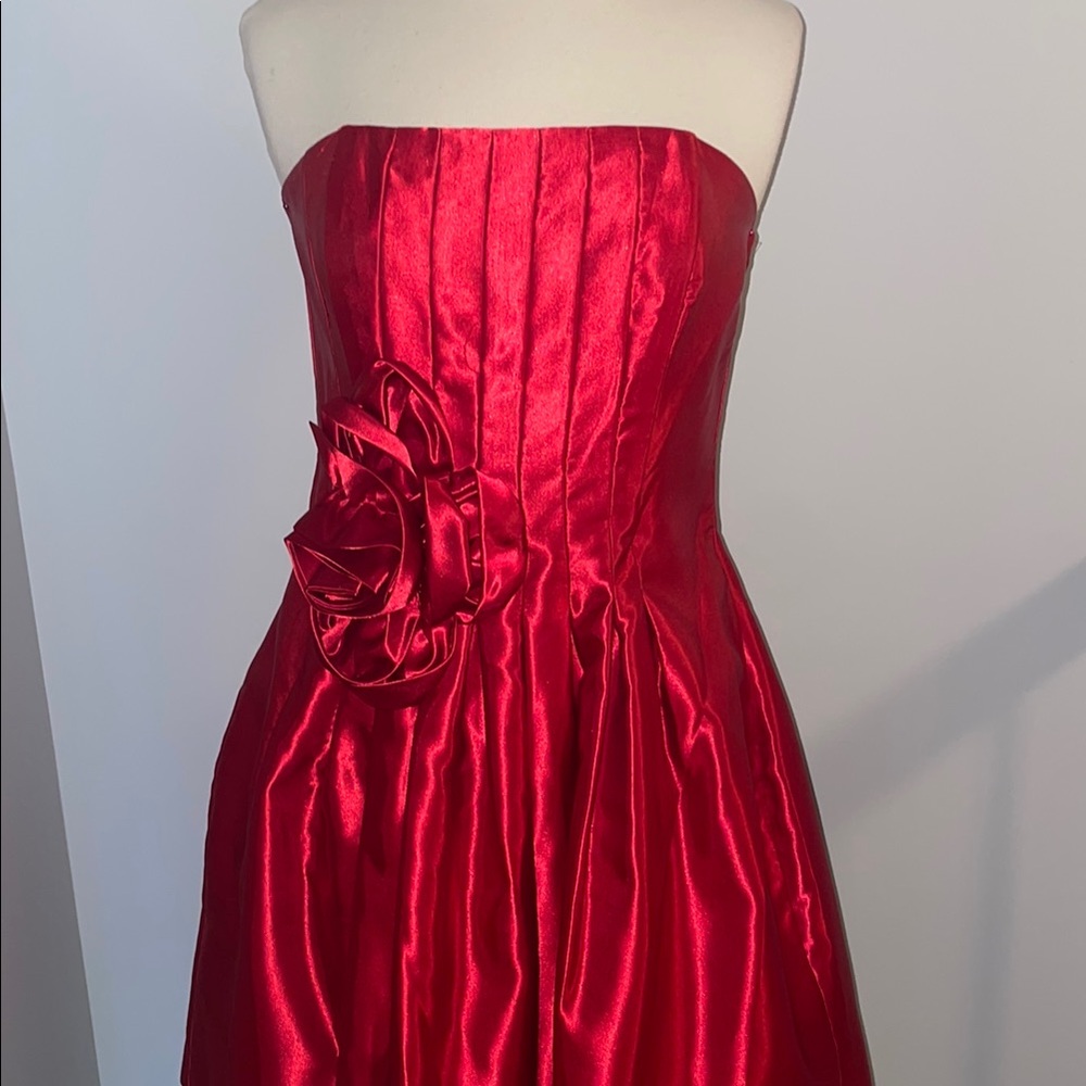 Jessica McClintock Red Strapless Dress